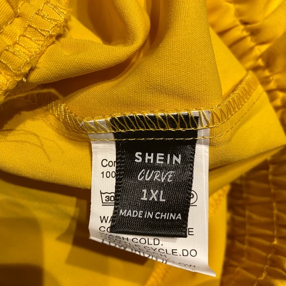 Set - Picture 2 of 3